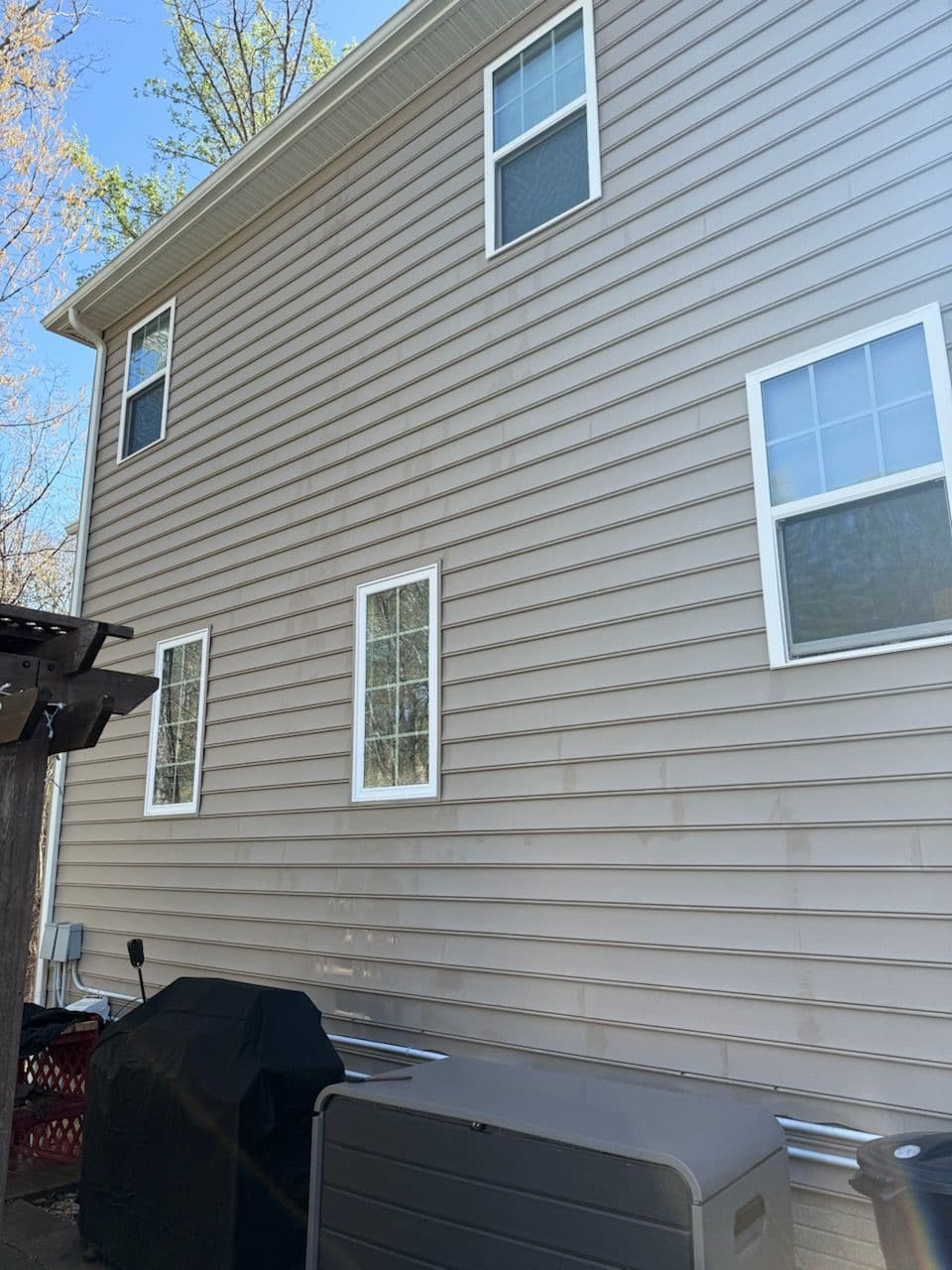 Gallery photos for House Siding Soft Washing: Image #1