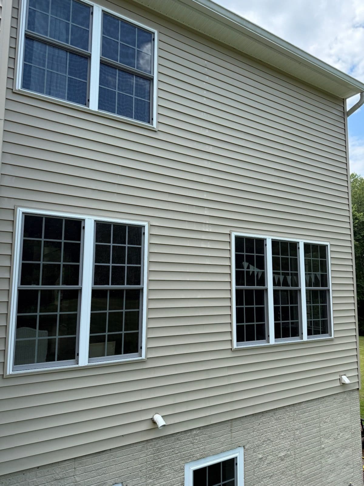 Gallery photos for Fairfax Station Home Revitalized with Soft Washing: Image #1