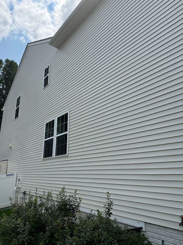 Gallery photos for Soft Wash Magic Transforms Home Exterior: Image #3
