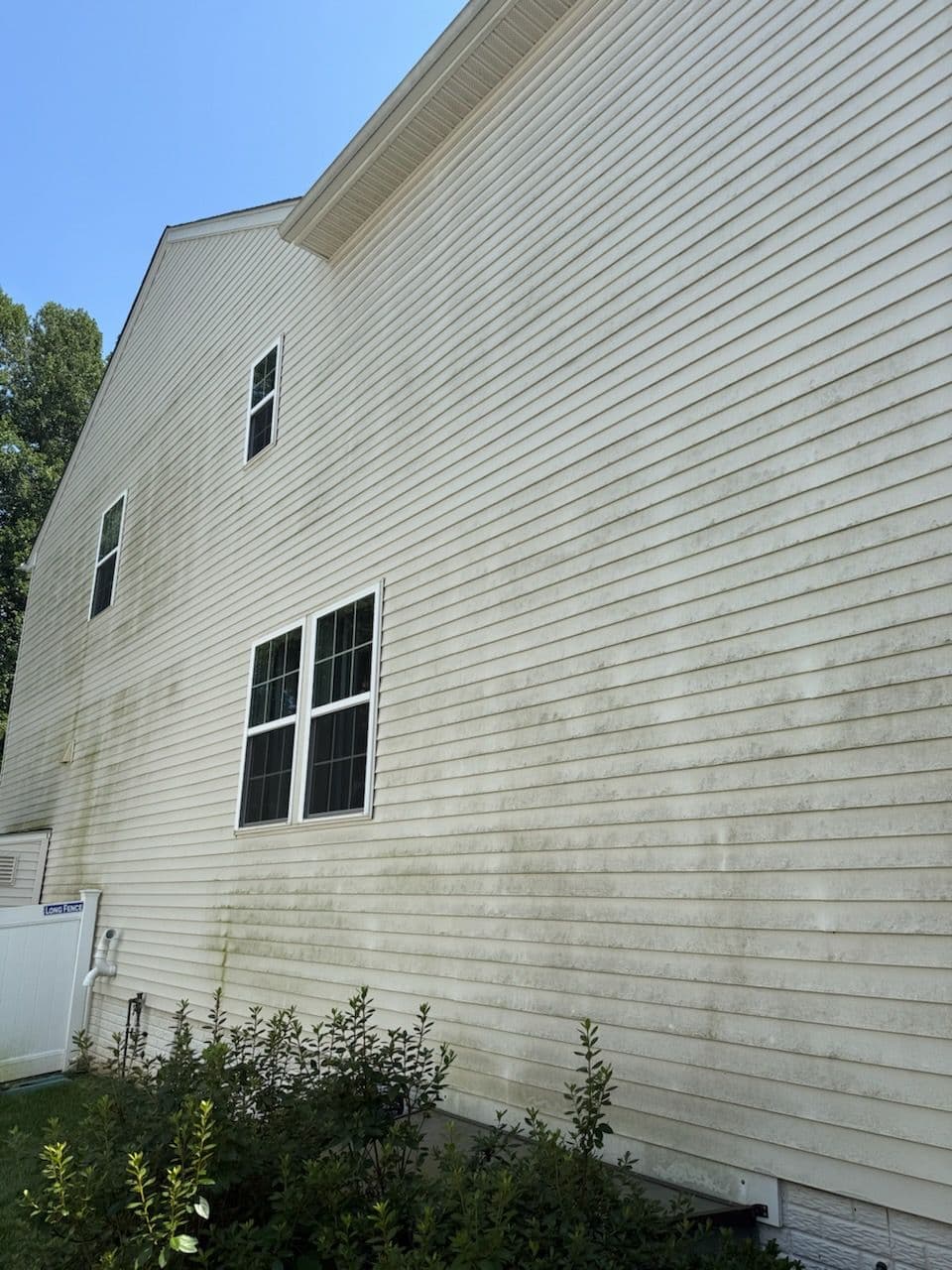 House Sparkles After Soft Washing in Montclair image