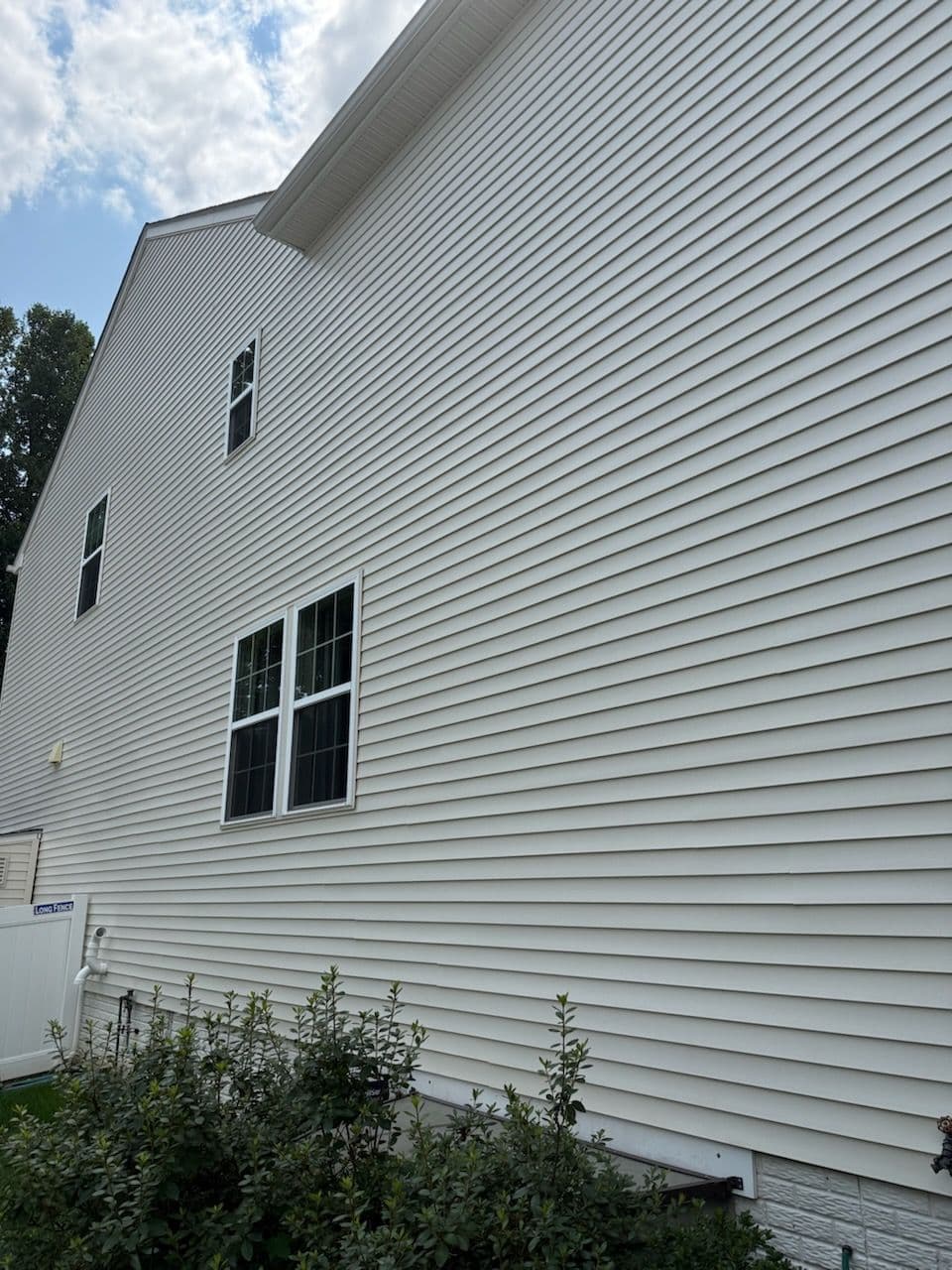 Gallery photos for House Sparkles After Soft Washing in Montclair: Image #1